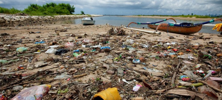 90% plastic polluting ocean 10 rivers 